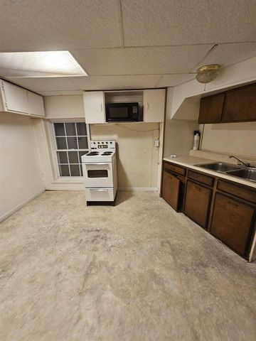 670 Sheridan Road, Saint Joseph, MI 49085