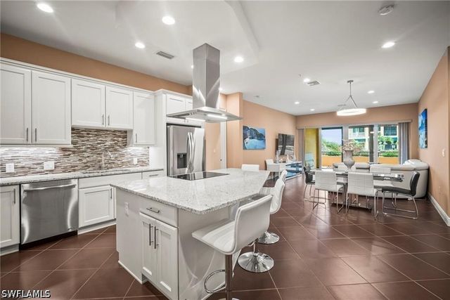 21460 Strada Nuova CIR, Estero, FL 33928
