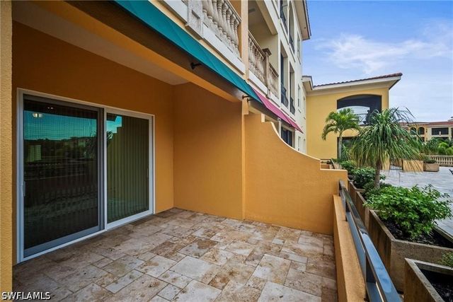 21460 Strada Nuova CIR, Estero, FL 33928