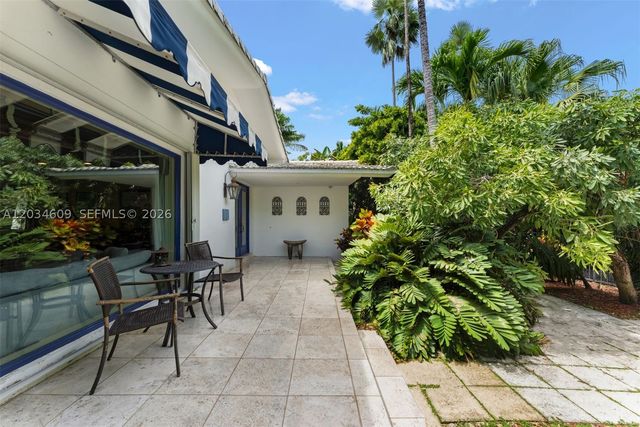 7975 Biscayne Point Cir, Miami Beach, FL 33141