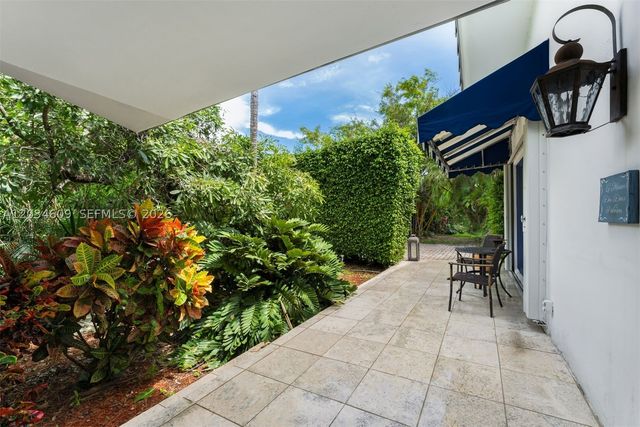 7975 Biscayne Point Cir, Miami Beach, FL 33141