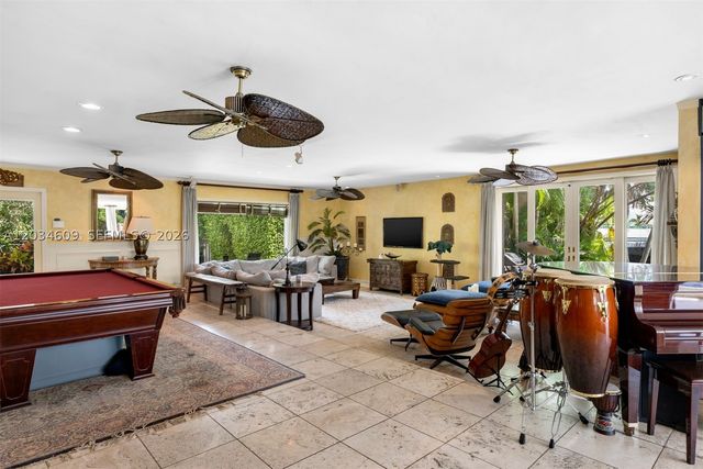 7975 Biscayne Point Cir, Miami Beach, FL 33141