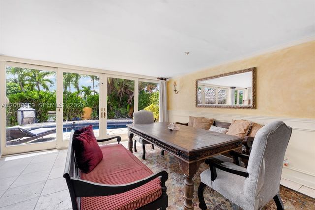 7975 Biscayne Point Cir, Miami Beach, FL 33141