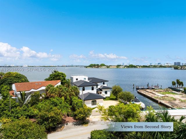 7975 Biscayne Point Cir, Miami Beach, FL 33141