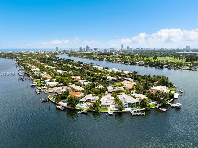 7975 Biscayne Point Cir, Miami Beach, FL 33141