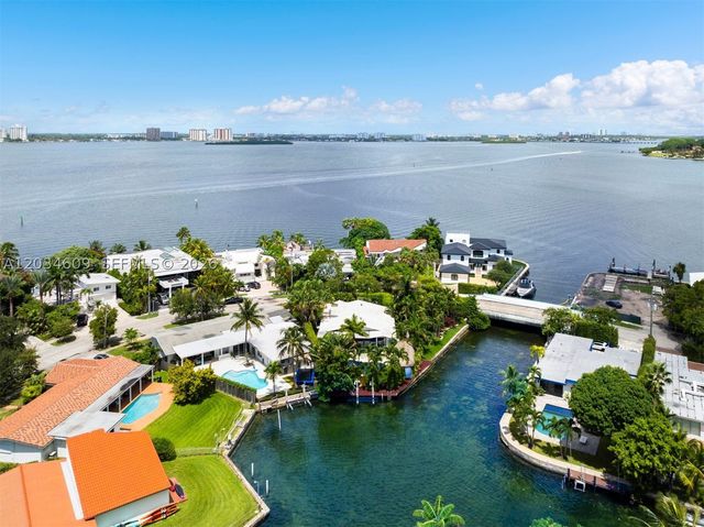 7975 Biscayne Point Cir, Miami Beach, FL 33141