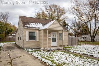 25270 Ford Street, Roseville, MI 48066
