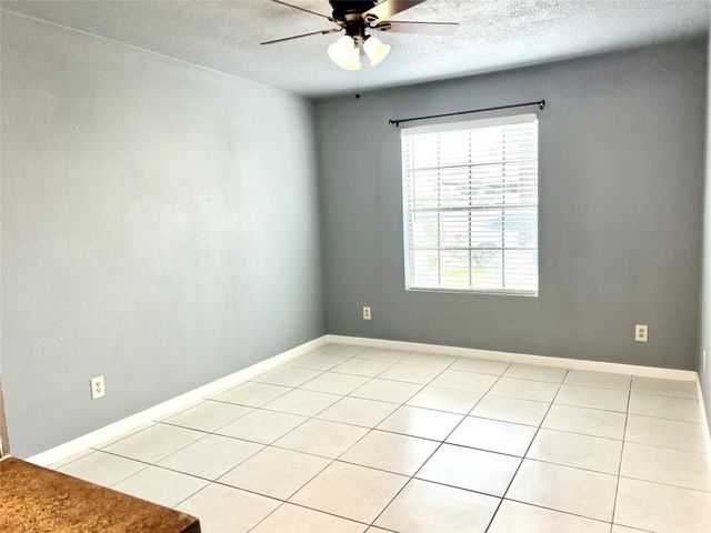 2750 Holly Hall Street 605, Houston, TX 77054