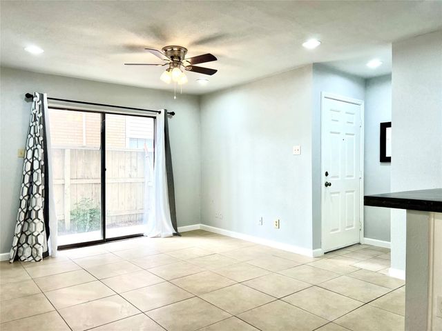 2750 Holly Hall Street 605, Houston, TX 77054