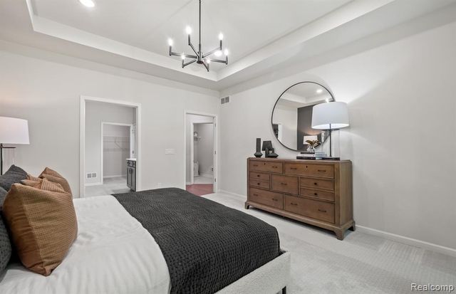 55818 Oak Pointe Drive, Shelby, MI 48315