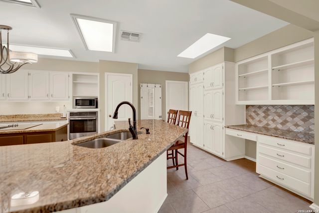 1512 oak, Schertz, TX 78154