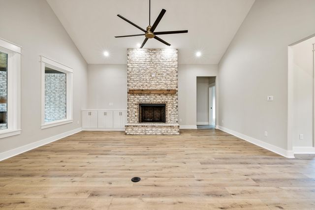 401 Kale Cove, Benton, AR 72019