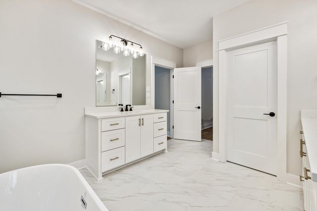 401 Kale Cove, Benton, AR 72019