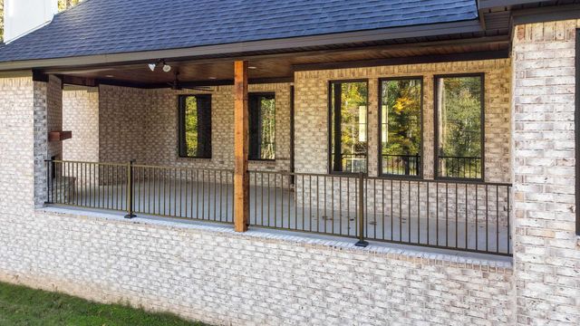 401 Kale Cove, Benton, AR 72019