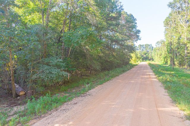 0000 River Creek Rd, Cleveland, TX 77328