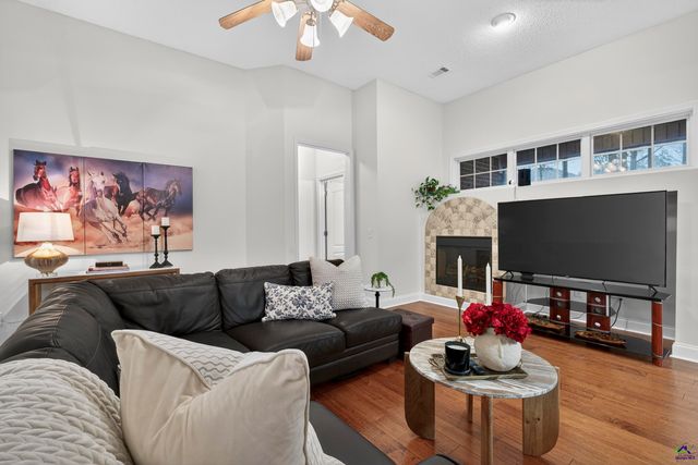 122 Shadow Lawn Drive, Byron, GA 31008