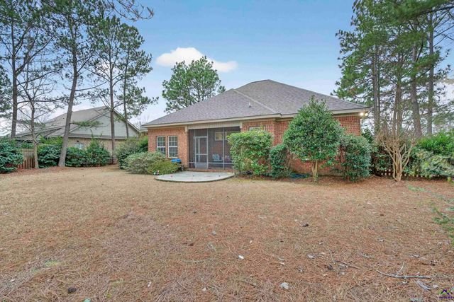 122 Shadow Lawn Drive, Byron, GA 31008