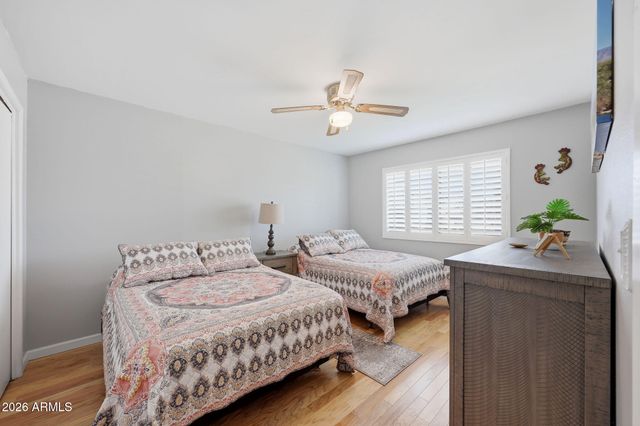 10402 W WININGER Circle, Sun City, AZ 85351