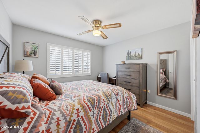 10402 W WININGER Circle, Sun City, AZ 85351