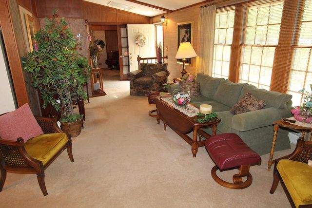 308 Highridge ROAD, Burlington, WI 53105