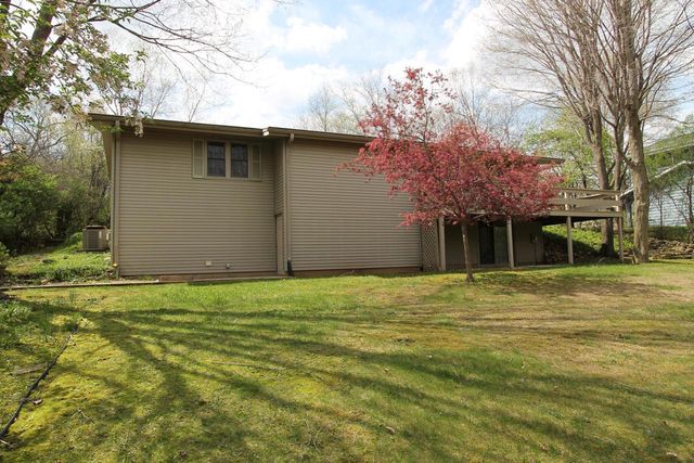 308 Highridge ROAD, Burlington, WI 53105