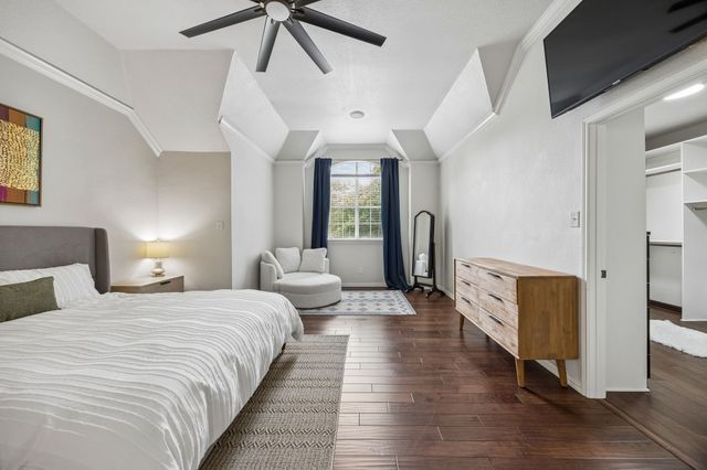 2121 Brentcove Drive, Grapevine, TX 76051