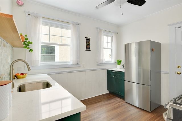 48 Crescent Street 2, Cambridge, MA 02138