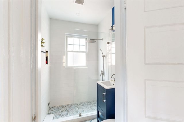 48 Crescent Street 2, Cambridge, MA 02138