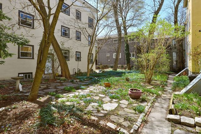 48 Crescent Street 2, Cambridge, MA 02138