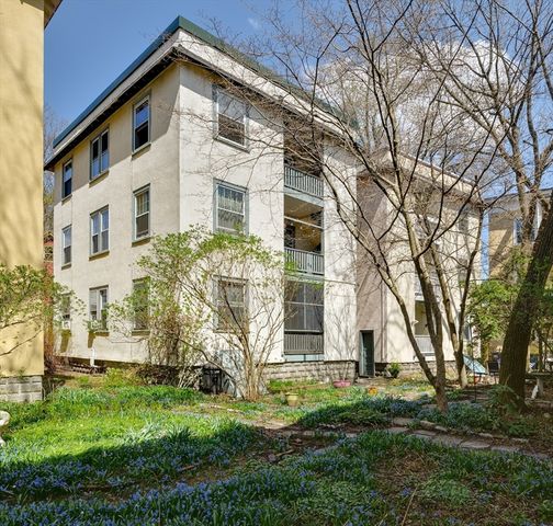 48 Crescent Street 2, Cambridge, MA 02138