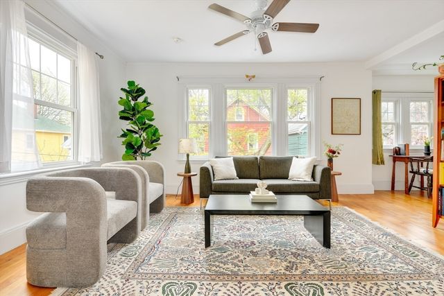 48 Crescent Street 2, Cambridge, MA 02138