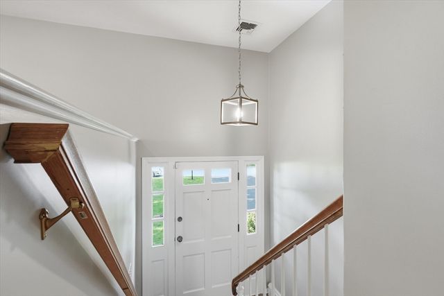 7 Blueberry Circle, Framingham, MA 01701