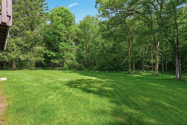 7 Blueberry Circle, Framingham, MA 01701