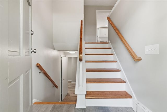 7 Blueberry Circle, Framingham, MA 01701
