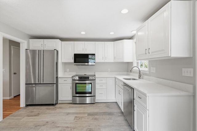 7 Blueberry Circle, Framingham, MA 01701