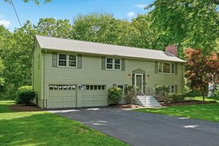7 Blueberry Circle, Framingham, MA 01701