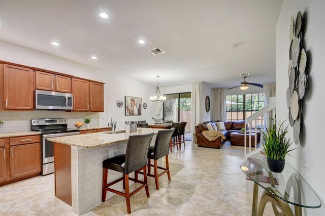 10342 Wellington Parc Drive, Wellington, FL 33449