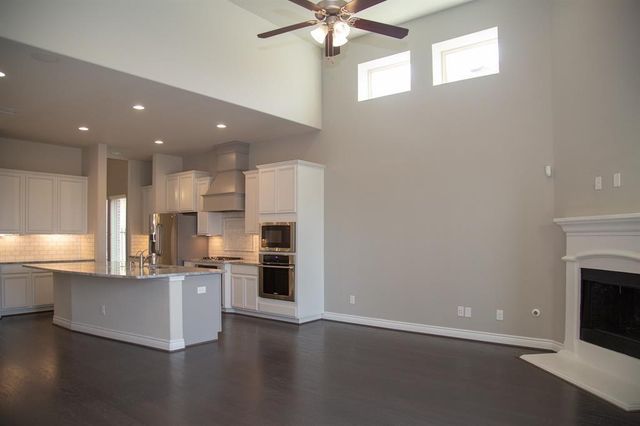 4902 Thunder Creek Lane, Sugar Land, TX 77479