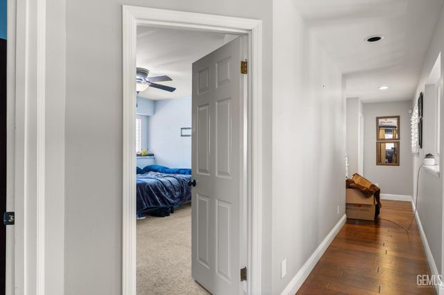 7704 Jill Jean Avenue, Bakersfield, CA 93308