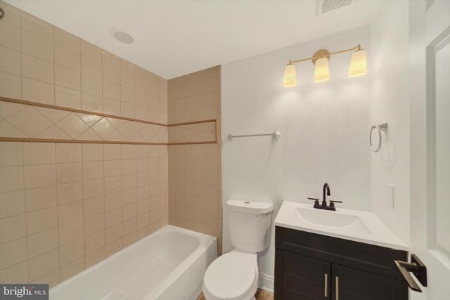 202 N PORT ST, Baltimore, MD 21224