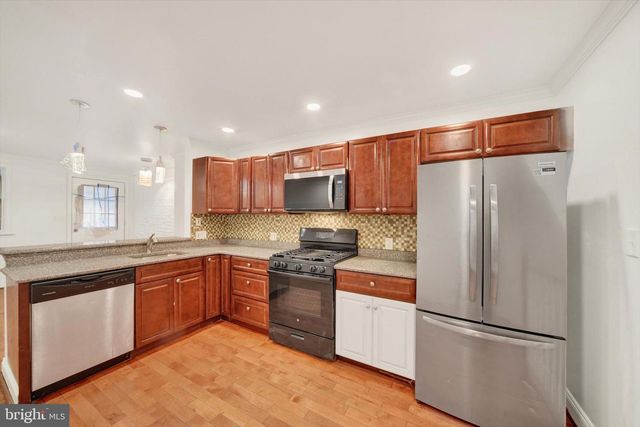 202 N PORT ST, Baltimore, MD 21224