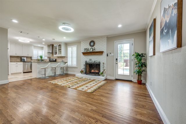 4554 Saint Landry Drive, Dallas, TX 75214