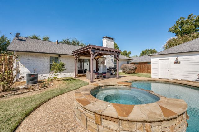 4554 Saint Landry Drive, Dallas, TX 75214