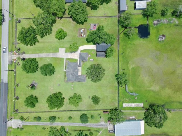 10302 Hanselman Road CR69, Manvel, TX 77578