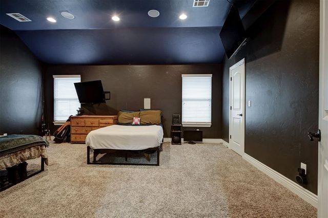 205 SW 168th Terrace, Oklahoma City, OK 73170