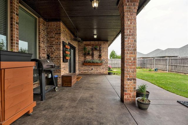 205 SW 168th Terrace, Oklahoma City, OK 73170