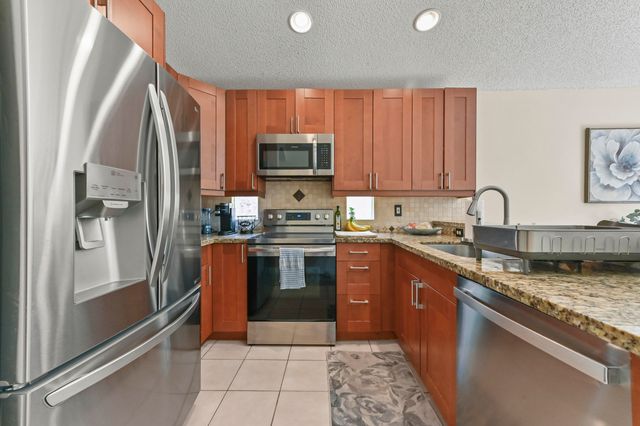 6578 Geneva Street, Lake Worth, FL 33467