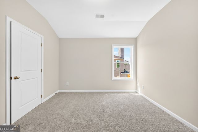 102 Beaver Creek Way 265, Lagrange, GA 30241