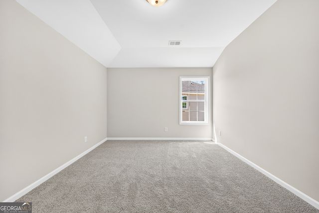 102 Beaver Creek Way 265, Lagrange, GA 30241
