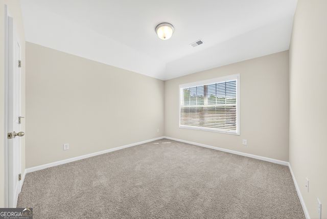 102 Beaver Creek Way 265, Lagrange, GA 30241